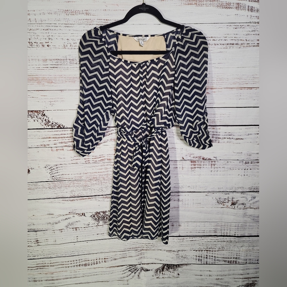 Speachless S chevron black and blue dress